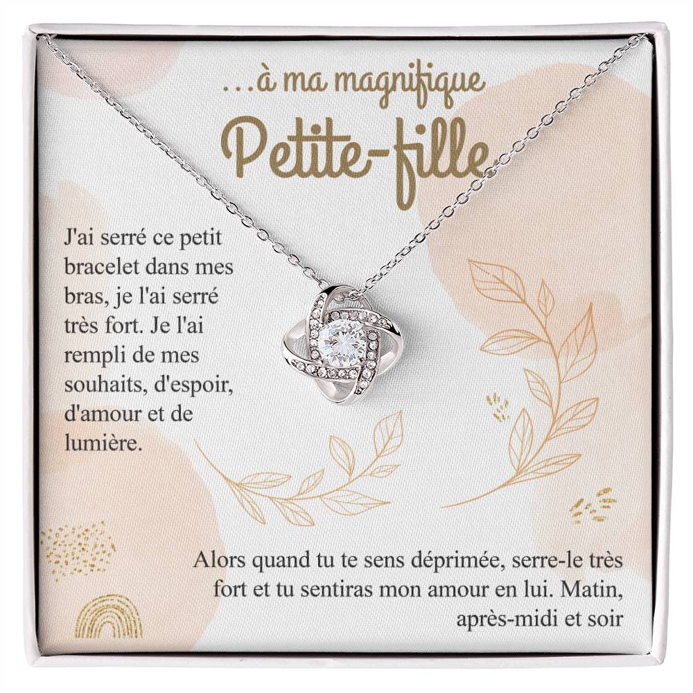 À ma petite-fille – Collier nœud d’amour