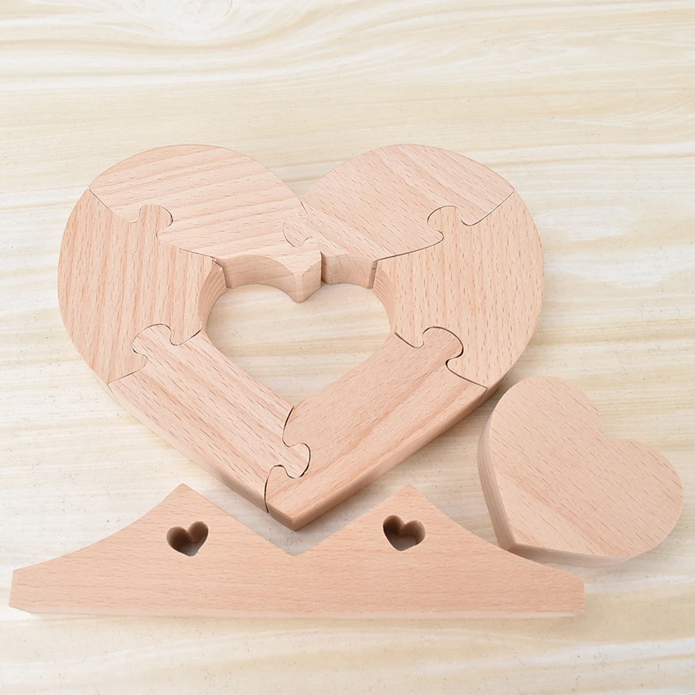 Coeurs en bois - Décoration puzzle familial